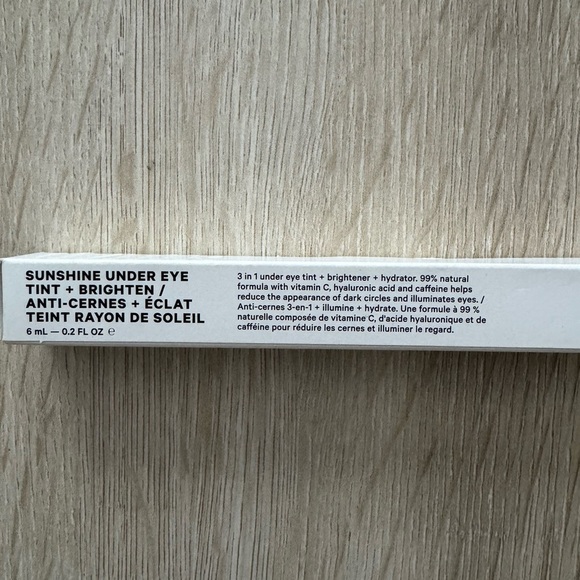 Milk Makeup Under Eye Brightening Concealer- Shade 1 - Picture 5 of 6